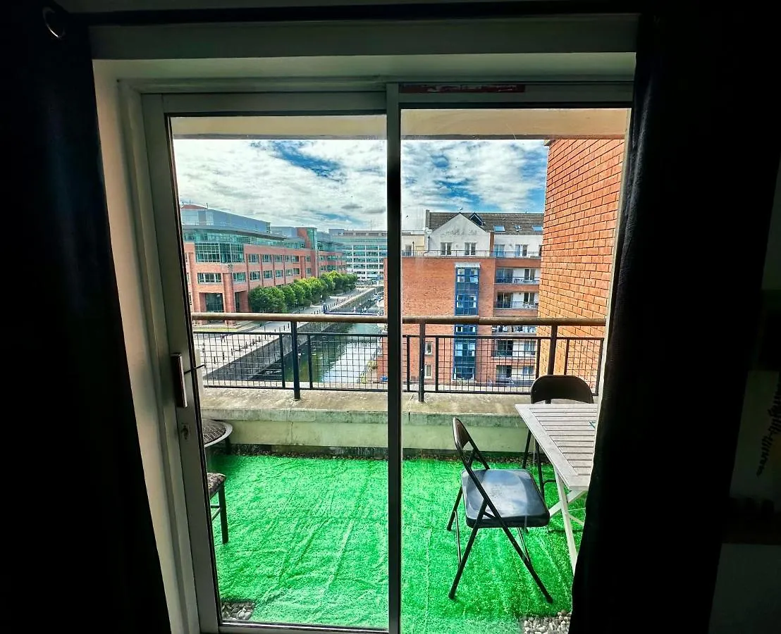 Hotel Customhouse Balcony View, Dublin 1 0*,  Irlanda